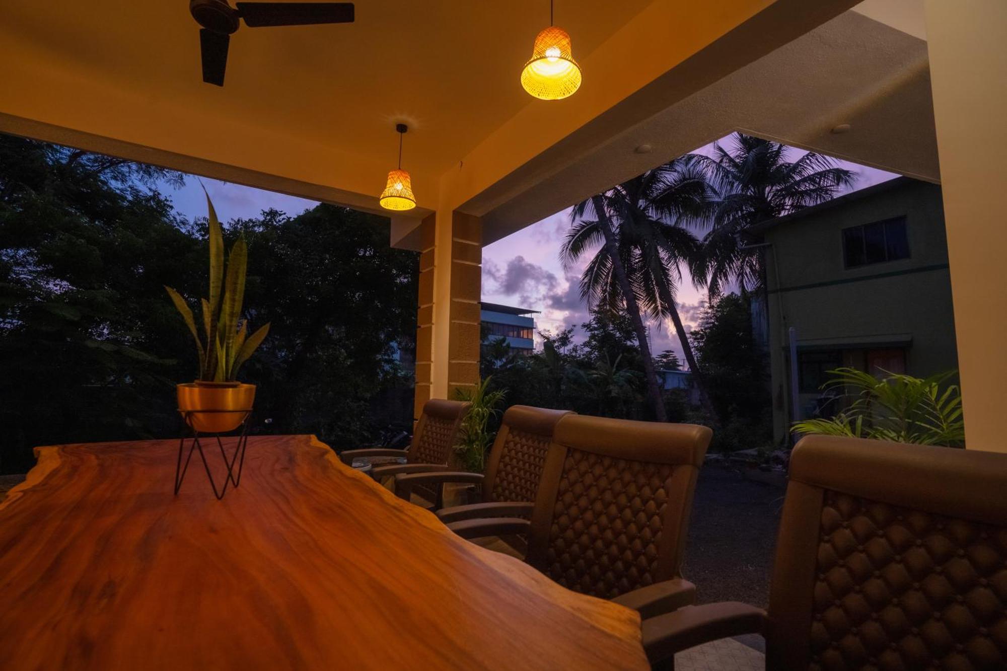 Almond Villa Алибаг Экстерьер фото